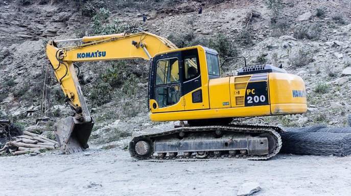 ЭКСКАВАТОР KOMATSU PC 200-8