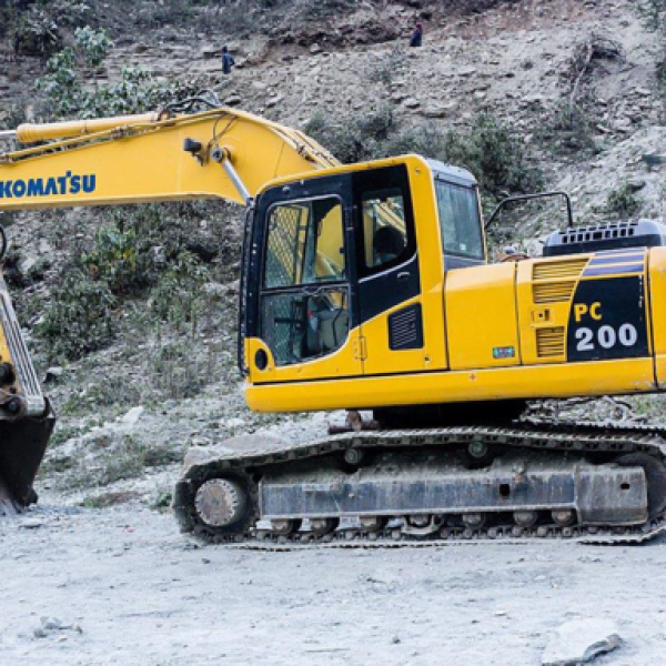 ЭКСКАВАТОР KOMATSU PC 200-8, все оборудование на быстросъёме!